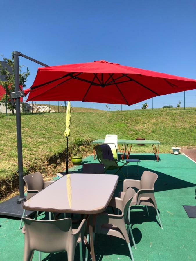 Le 81 Hotel Castres  Eksteriør billede
