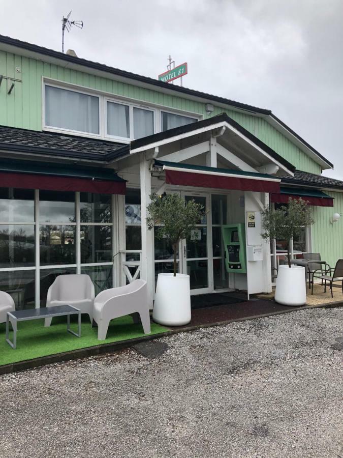 Le 81 Hotel Castres  Eksteriør billede