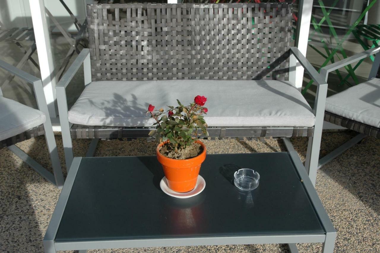 Le 81 Hotel Castres  Eksteriør billede