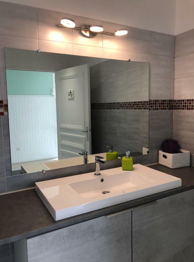 Le 81 Hotel Castres  Eksteriør billede